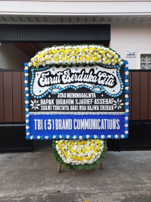 Papan Bunga Duka di Girikarto
